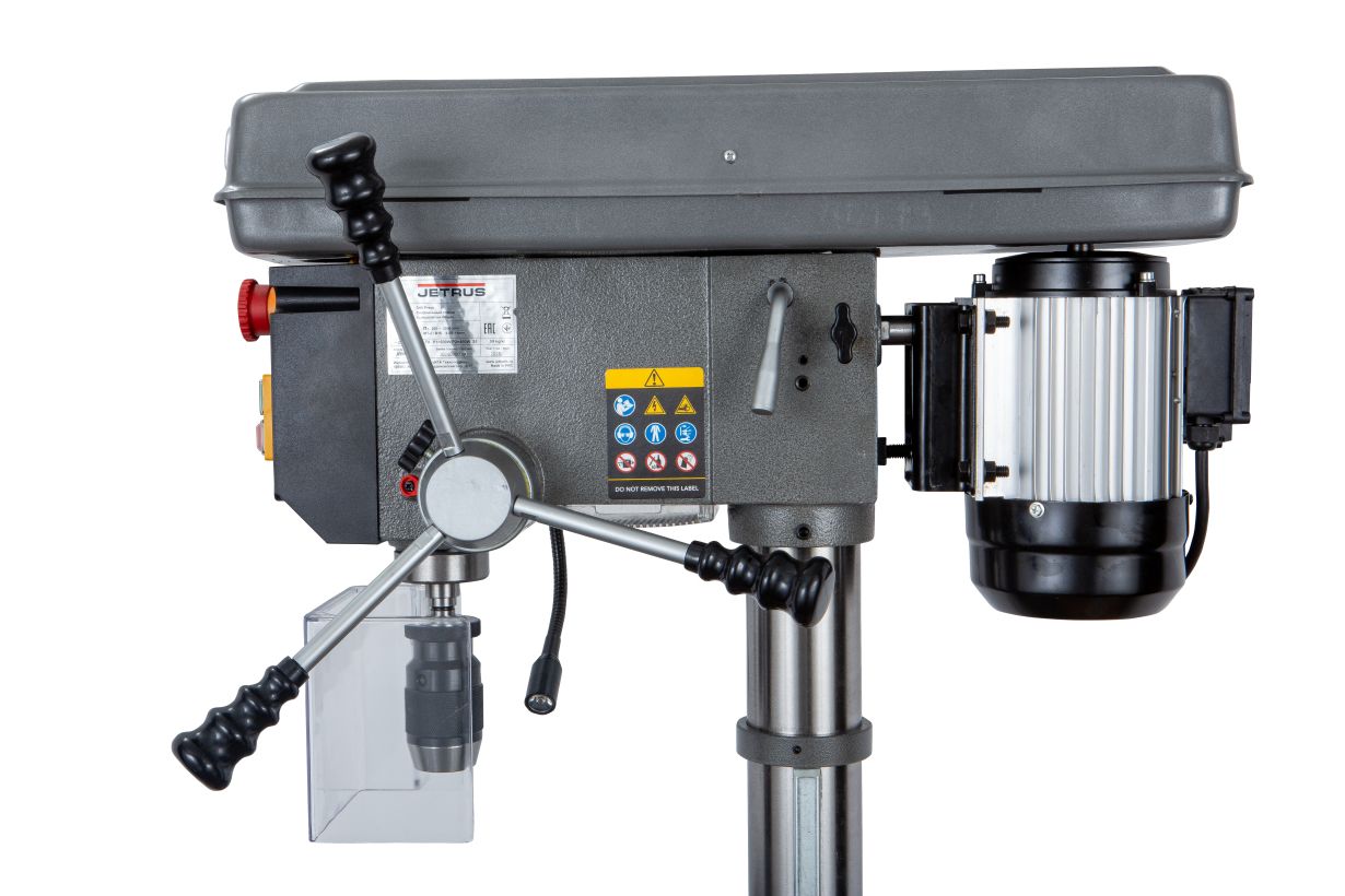 JETRUS JDP-15LM Вертикально-сверлильный станок 230В